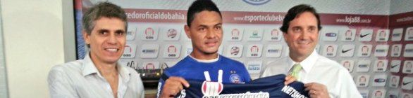 Hélder é homenageado pelos 150 jogos com a camisa do Bahia