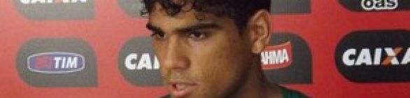 Pouco aproveitado, lateral Daniel Borges rescinde contrato com o Vitória