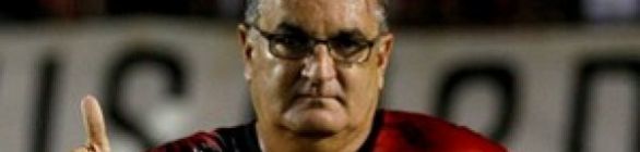 Em nome do pai: os oito anos da gestão Alexi Portela no Vitória