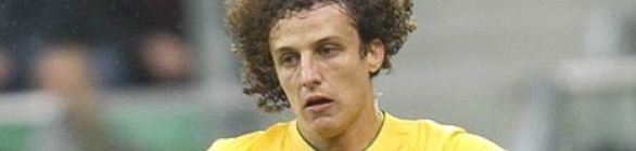 Barcelona mira contratar David Luiz