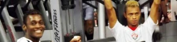 Com Matheus no grupo profissional, elenco do Vitória trabalha na academia