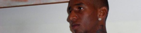 Livre para criar, Talisca elogia Marquinhos Santos: ‘Trabalha bem’