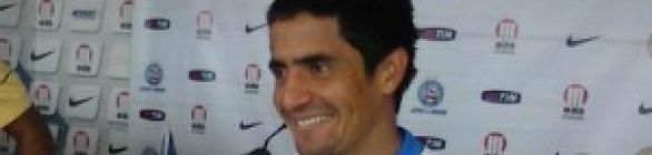 Marquinhos Santos aprova estreias de Pittoni e Biancucchi e prevê evolução