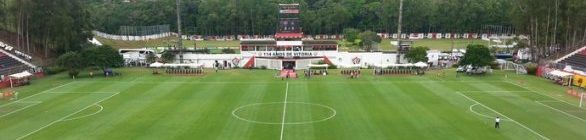 Dirigente rubro-negro anuncia valores e prazos para reforma do Barradão