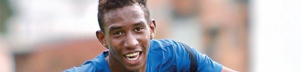 Marquinhos diz que Talisca deve continuar no banco e elogia Guilherme