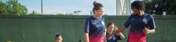 Time feminino do Bahia enfrenta o Sport em Pituaçu pela Copa do Brasil