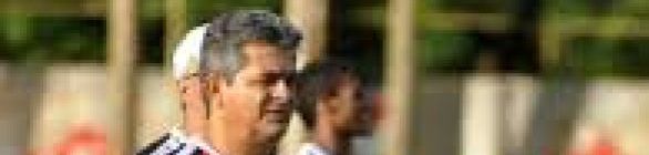 Sem segredo: Ney Franco confirma time titular para encarar o Serrano