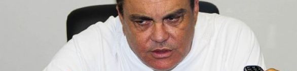 Paulo Carneiro explica os motivos e revela os valores da dívida do Vitória