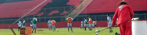 Em obras: Ney Franco testa novo time para o Baiano, mas já foca no Ceará