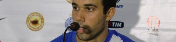 Por permanência no Bahia, Wangler promete espírito de final na quarta