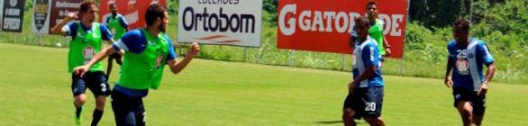 Com Lincoln de 'maestro', Marquinhos Santos testa nova formação do Bah