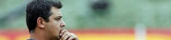 Com problemas médicos no elenco, Marquinhos não define time titular