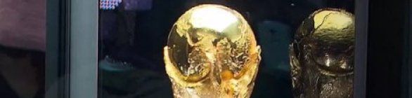 Taça da Copa do Mundo chega a Salvador e fica na cidade até quinta