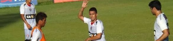 Sem Coruja e José Welison, Jorginho relaciona atletas para encarar o Sport