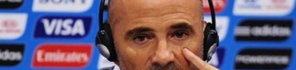 Holanda e Chile tentam escapar de confronto com o Brasil nas oitavas