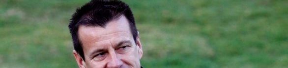 Dunga é o novo técnico da Seleção e será apresentado nesta terça-feira