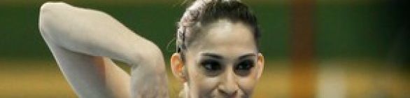 Dani Hypolito vence Jade Barbosa e é campeã brasileira no individual geral