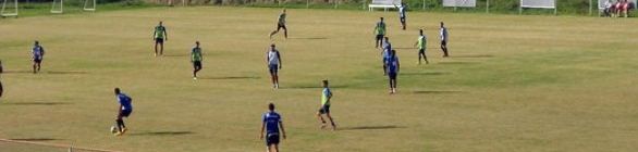 Com três dúvidas, Charles inicia preparação para duelo contra o Timão