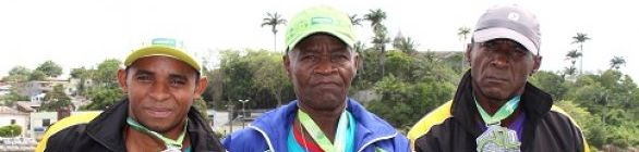 Atletas franciscanos participaram da XVI Volta Internacional da Pampulha (MG)