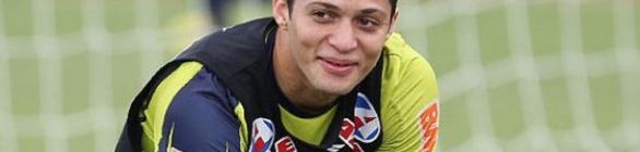 Revelado no Vitória, zagueiro Anderson é uma das referências do Timão