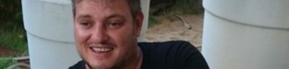 O boleiro do axé: amigo e fã de Osni, Manno Góes declara amor pelo Bahia