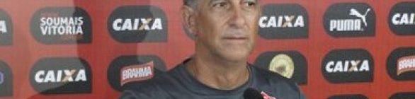 Sem mistério: Drubscky confirma Escudero e Kadu contra o Colo Colo