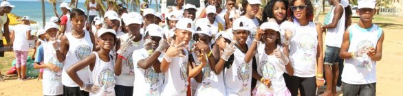 CERCA DE 300 PESSOAS MARCAM PRESENÇA NO PASSANDO O RODO NAS PRAIAS 2015