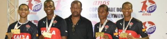 TAEKWONDO – EQUIPE DO VITÓRIA CONQUISTA COPA CIDADE DE SALVADOR