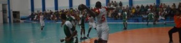 TIMES MASCULINO E FEMININO DO VITÓRIA/FSBA INICIAM DISPUTA DO CAMPEONATO ESTADUA