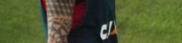 Escudero comemora folga na tabela da Série B antes do Ba-Vi, no Barradão