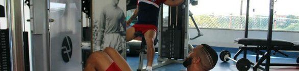 Juntar os cacos: após goleada, Bahia volta aos treinamentos no Fazendão