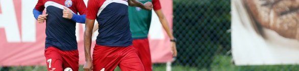 Reforçado por Willians Santana, elenco tricolor treina antes de viagem ao Pará