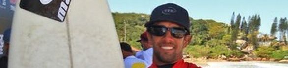 Bino Lopes ganha o título do Supersurf para a Bahia