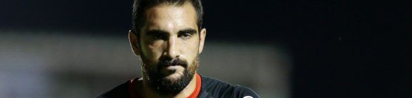 Escudero projeta renovação de contrato com o Vitória