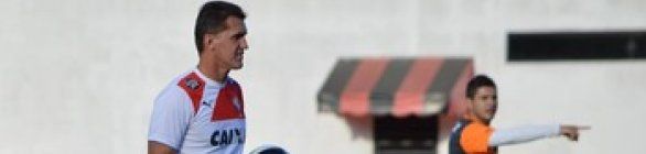 Mancini confirma time com Alípio e manutenção de esquema tático