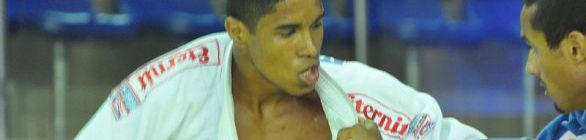 EQUIPE DO VITÓRIA/FSBA CONQUISTA TETRA CAMPEONATO UNIVERSITÁRIO