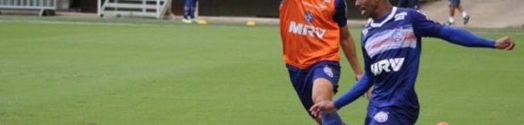 No palco da final: Doriva promove treino tático na Arena Fonte Nova