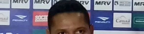 Testado no meio-campo, JP Gomes se diz pronto para fazer função diferente