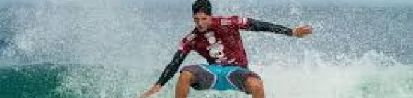 Medina acerta 1º backflip da história e leva '10 perfeito' no Rio