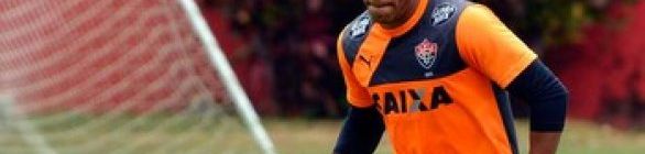 Reforço na lateral: Mancini confirma retorno de Diogo Mateus ao Vitória