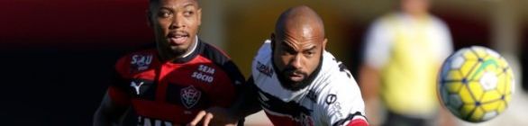 Vitória e Santa Cruz fazem jogo de quatro gols, mas terminam empatados 