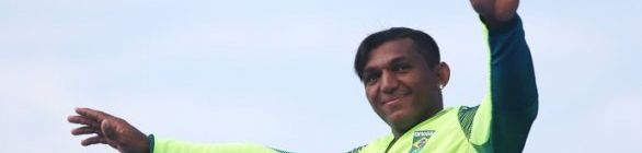 De menino da Bahia a queridinho no Rio: Isaquias cai nas graças dos fãs