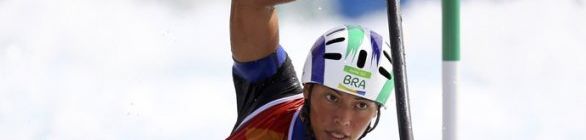 Ana Sátila conquista medalha de prata em etapa da Copa do Mundo