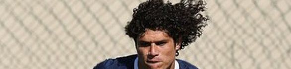 Com propostas por Márcio Azevedo, Botafogo aguarda para tomar decisão