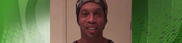 Torcedores fazem campanha por Ronaldinho Gaúcho na Chapecoense