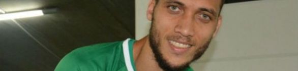 Após acidente, zagueiro da Chapecoense se apresenta ao clube pela 1ª vez