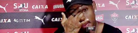 Empresário garante parcela do Vitória e acerto para a saída de Marinho