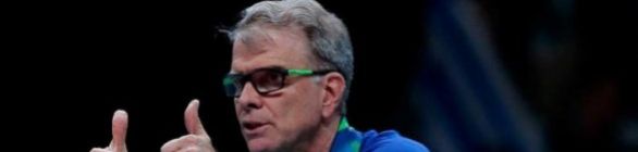 Bernardinho deixa a seleção de vôlei, e Renan Dal Zotto é o novo técnico