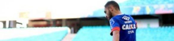 Sem lateral e volante, Bahia divulga relacionados para encarar o Altos