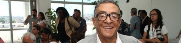 Zé Eduardo e seu pai Zé Oswaldo são homenageados pela ABCD no dia do jornalista